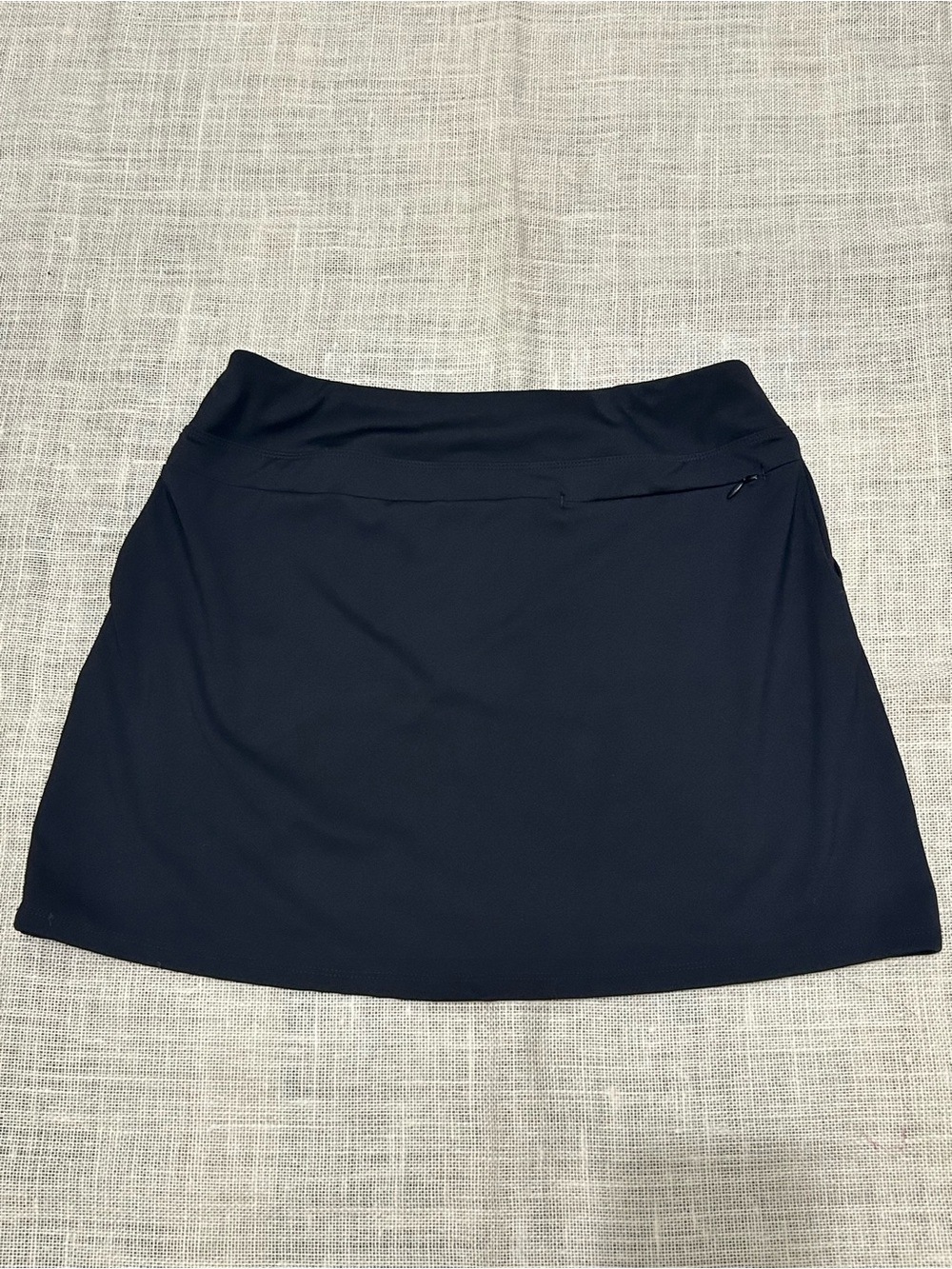 Tommy Bahama Black Skort
Women S Golf Pull On Skirt
Pocket Elastic